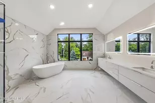 11 Hobart St, Marlboro Township, NJ 07746 - Photo 47