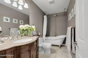 33 Tower Hill Dr, Red Bank, NJ 07701 - Photo 15