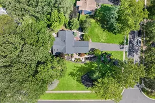 323 Union Hill Rd, Manalapan Township, NJ 07726 - Photo 55