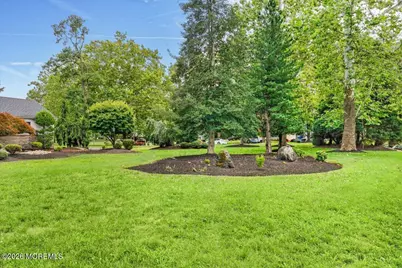 323 Union Hill Road, Manalapan Township, NJ 07726 - Photo 7