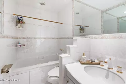 323 Union Hill Road, Manalapan Township, NJ 07726 - Photo 27