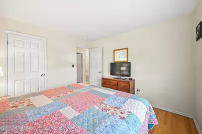 20 Jay Court, Hazlet Township, NJ 07730 - Photo 21