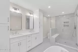 14 Mayfair Ct, Little Silver, NJ 07739 - Photo 11