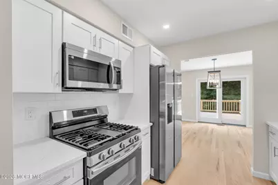 14 Mayfair Court, Little Silver, NJ 07739 - Photo 3