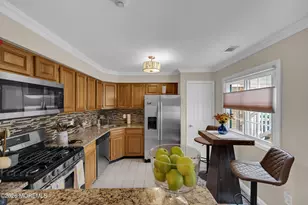 83 Winthrop Rd, Monroe Township, NJ 08831 - Photo 15