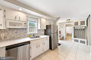 130 Chatsworth Ave, Beach Haven, NJ 08008 - Photo 11