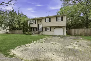1181 Manor Dr, Lakewood, NJ 08701 - Photo 3