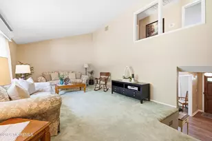 40 Millbrook Dr, New Monmouth, NJ 07748 - Photo 15