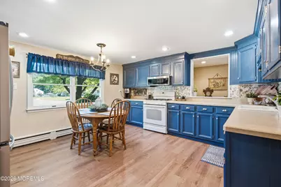 40 Millbrook Drive, New Monmouth, NJ 07748 - Photo 7