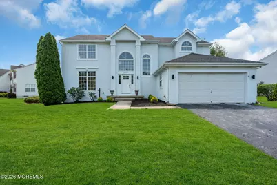1055 Huntingdon Drive, Williamstown, NJ 08094 - Photo 1