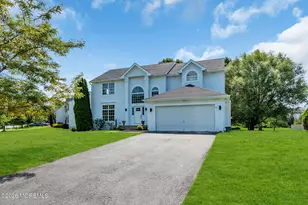 1055 Huntingdon Dr, Williamstown, NJ 08094 - Photo 3