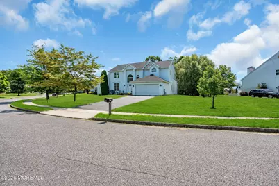 1055 Huntingdon Drive, Williamstown, NJ 08094 - Photo 5