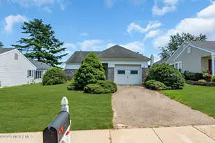 21 Woodstock Ln, Manchester Township, NJ 08759 - Photo 1