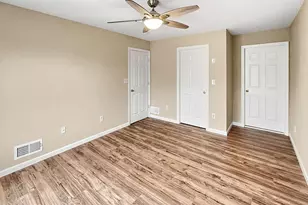 29 Heron Ct, Manalapan Township, NJ 07726 - Photo 11