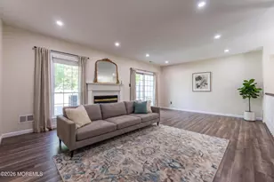 4 Vassar Pl, Morganville, NJ 07751 - Photo 15