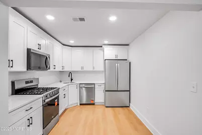 304 College Drive #304, Edison, NJ 08817 - Photo 9