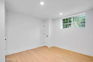 304 College Dr, Edison, NJ 08817 - Photo 11