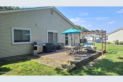 16 Debbie Drive #5101, Brick, NJ 08724 - Photo 3