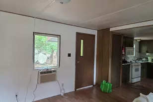 525 E Main St, Tuckerton, NJ 08087 - Photo 9