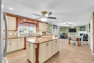 122 Morris Boulevard, Manahawkin, NJ 08050 - Photo 17