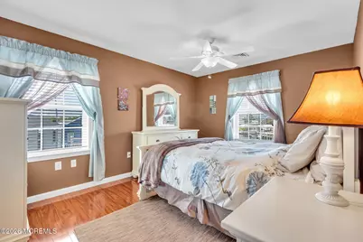 122 Morris Boulevard, Manahawkin, NJ 08050 - Photo 35