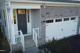 301 Holland Dr, Marlboro Township, NJ 07746 - Photo 5