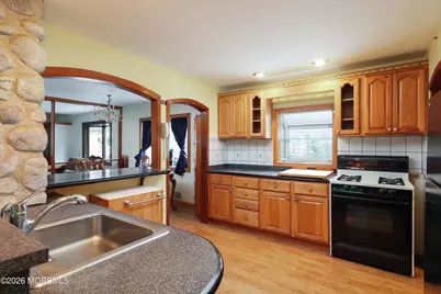 73 Manning Street, Red Bank, NJ 07701 - Photo 15