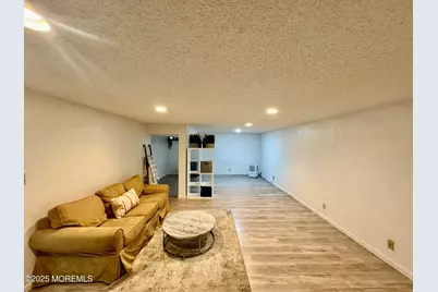 113 Richmond Court N #67, Holmdel, NJ 07733 - Photo 19