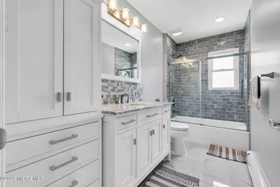 147 Clairmont Avenue, Belford, NJ 07718 - Photo 19