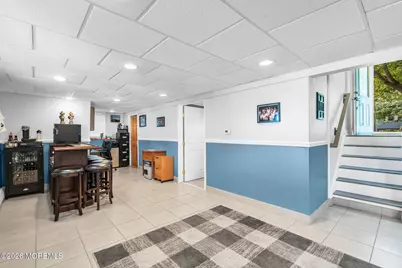 147 Clairmont Avenue, Belford, NJ 07718 - Photo 23