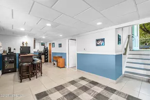 147 Clairmont Ave, Belford, NJ 07718 - Photo 23