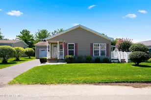 25 Fort Lee Dr, Manahawkin, NJ 08050 - Photo 1