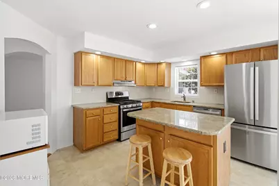 25 Fort Lee Drive, Manahawkin, NJ 08050 - Photo 11
