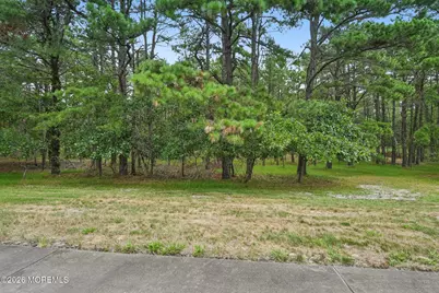 423 Costa Mesa Drive, Toms River Township, NJ 08757 - Photo 15