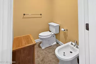 93 Lamb Ln, Manalapan Township, NJ 07726 - Photo 23