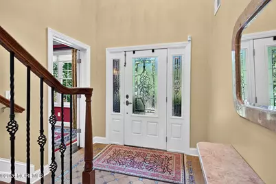 93 Lamb Lane, Manalapan Township, NJ 07726 - Photo 13