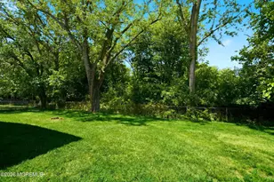 29 Brian Rd, Edison, NJ 08817 - Photo 33
