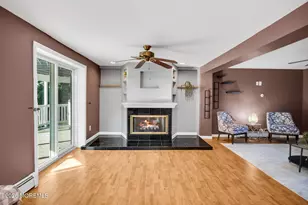 38 Illinois Ave, Middletown, NJ 07748 - Photo 33