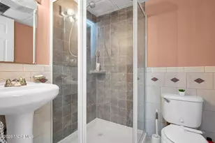 38 Illinois Ave, Middletown, NJ 07748 - Photo 15