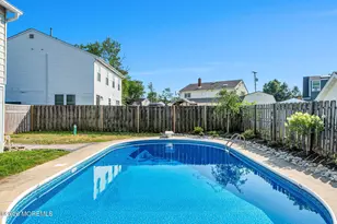 38 Illinois Ave, Middletown, NJ 07748 - Photo 29