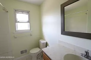 814 Laurel St, Lakehurst, NJ 08733 - Photo 9