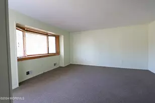 814 Laurel St, Lakehurst, NJ 08733 - Photo 5