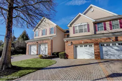 102 Whitlock Court, Manalapan Township, NJ 07726 - Photo 3
