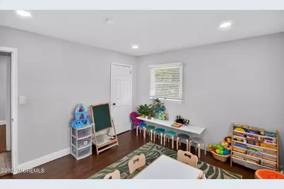 555 Brookside Drive, Toms River Township, NJ 08753 - Photo 17
