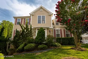 16 Biesiada Ct, Sayreville, NJ 08859 - Photo 1