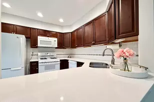 24 Abbey Ln, Marlboro Township, NJ 07746 - Photo 15