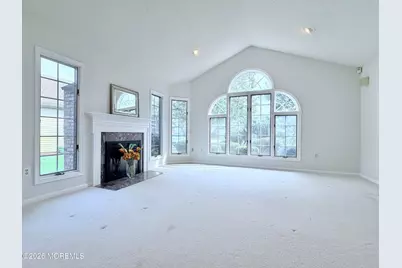 24 Abbey Lane, Marlboro Township, NJ 07746 - Photo 5