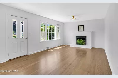 67 Victoria Place, Red Bank, NJ 07701 - Photo 5