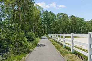 33 Frst Park Dr, Waretown, NJ 08758 - Photo 7