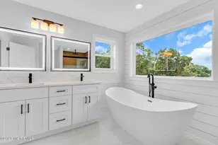 282 Float Ave, Manahawkin, NJ 08050 - Photo 19